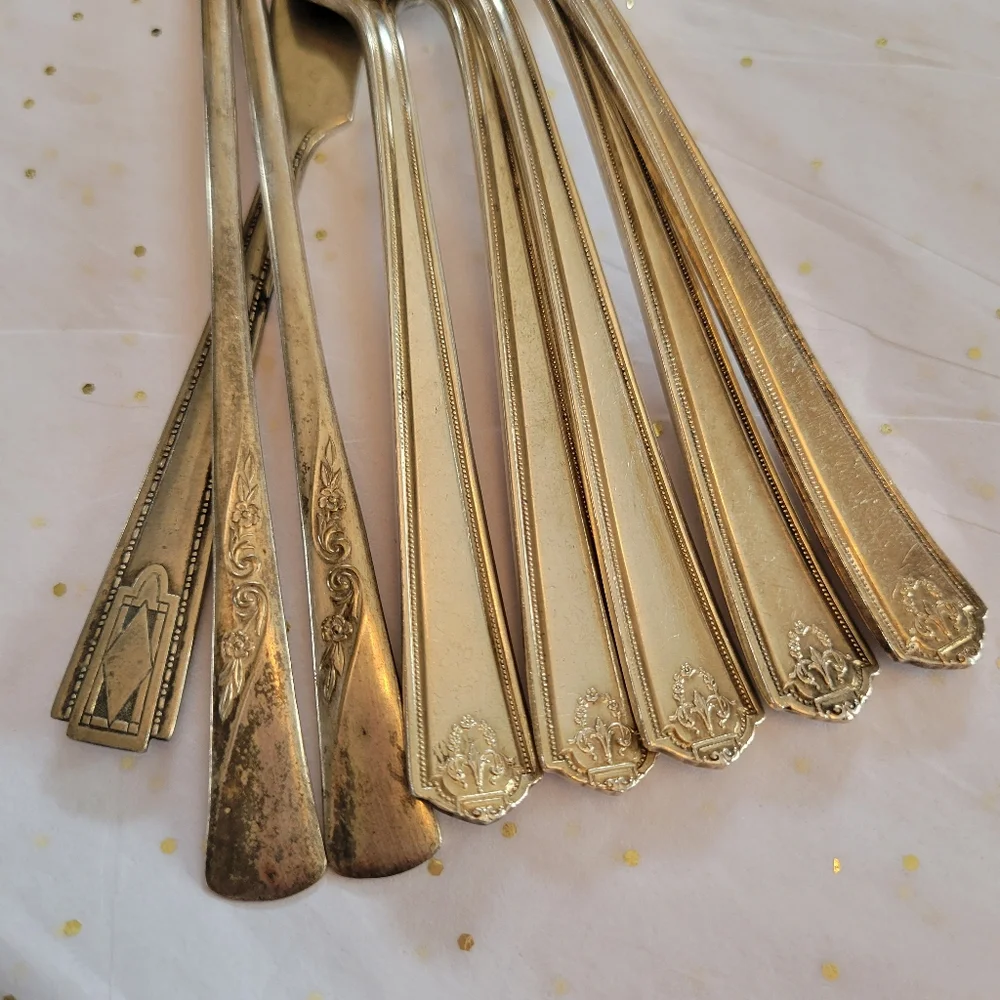 Vintage Silverplate Flatware Bundle 5 Forks 2 Long Spoons 1 Spreader